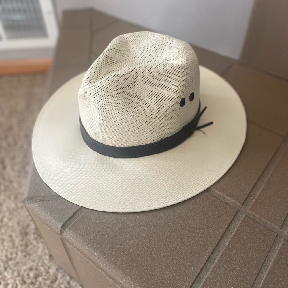 Royal Road fedora